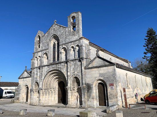 église Saint-Vivien de Pons
