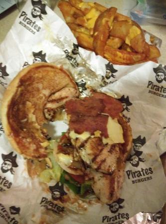 Pirates Burgers Slp