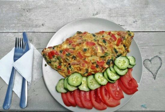 Pura Vida Beach Bar & Restaurant