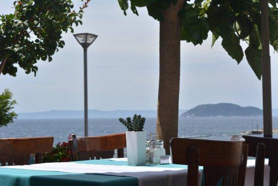 Choriatiki Gonia Restaurant