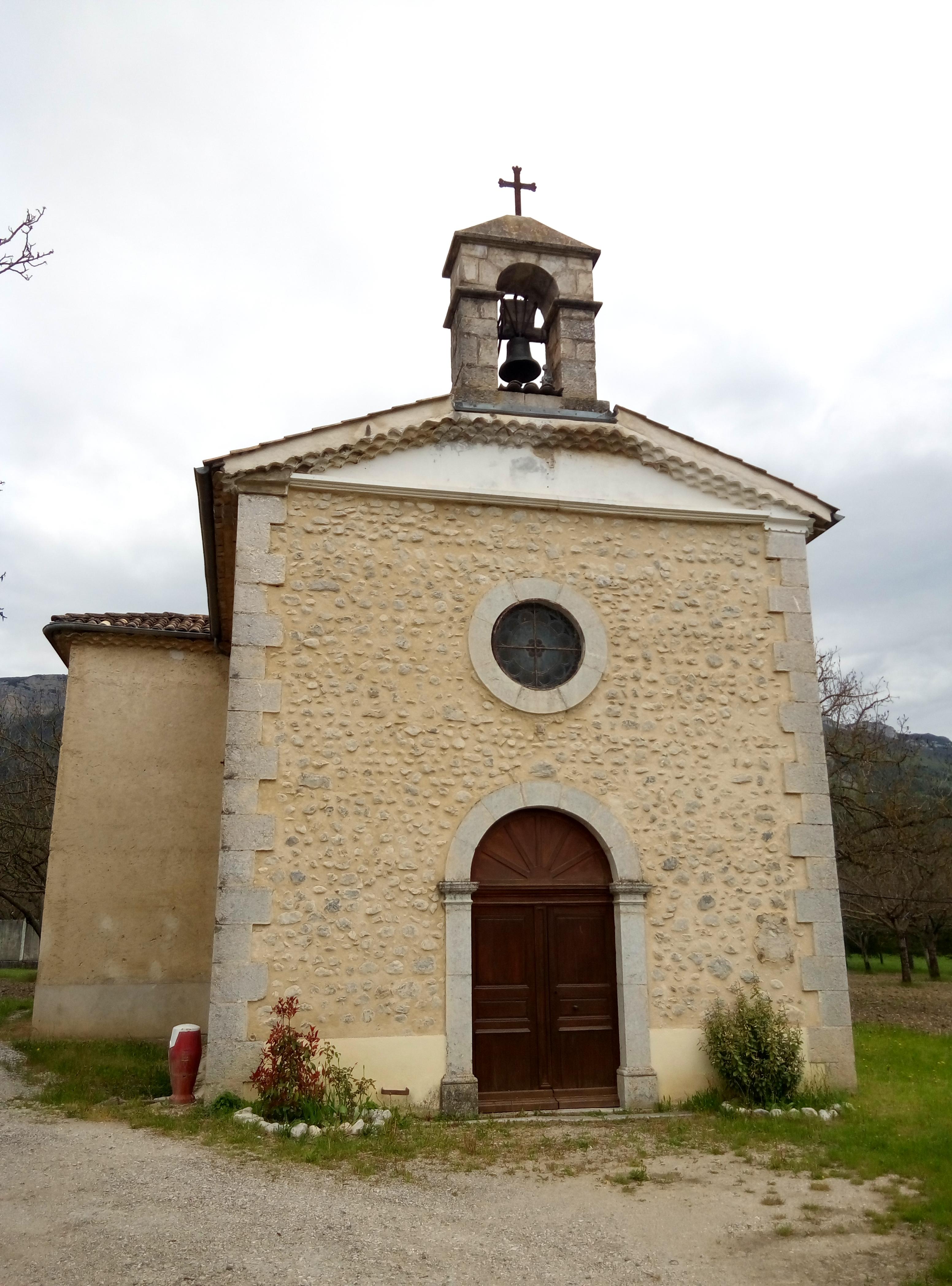 Eglise Sainte-Anne de Montlaur-en-Diois