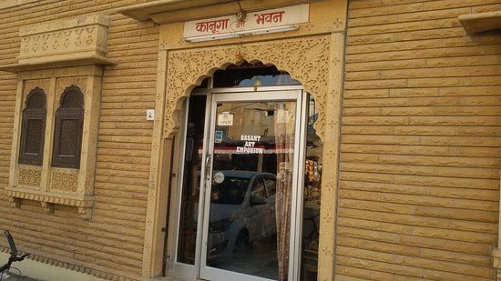Basant Art Emporium