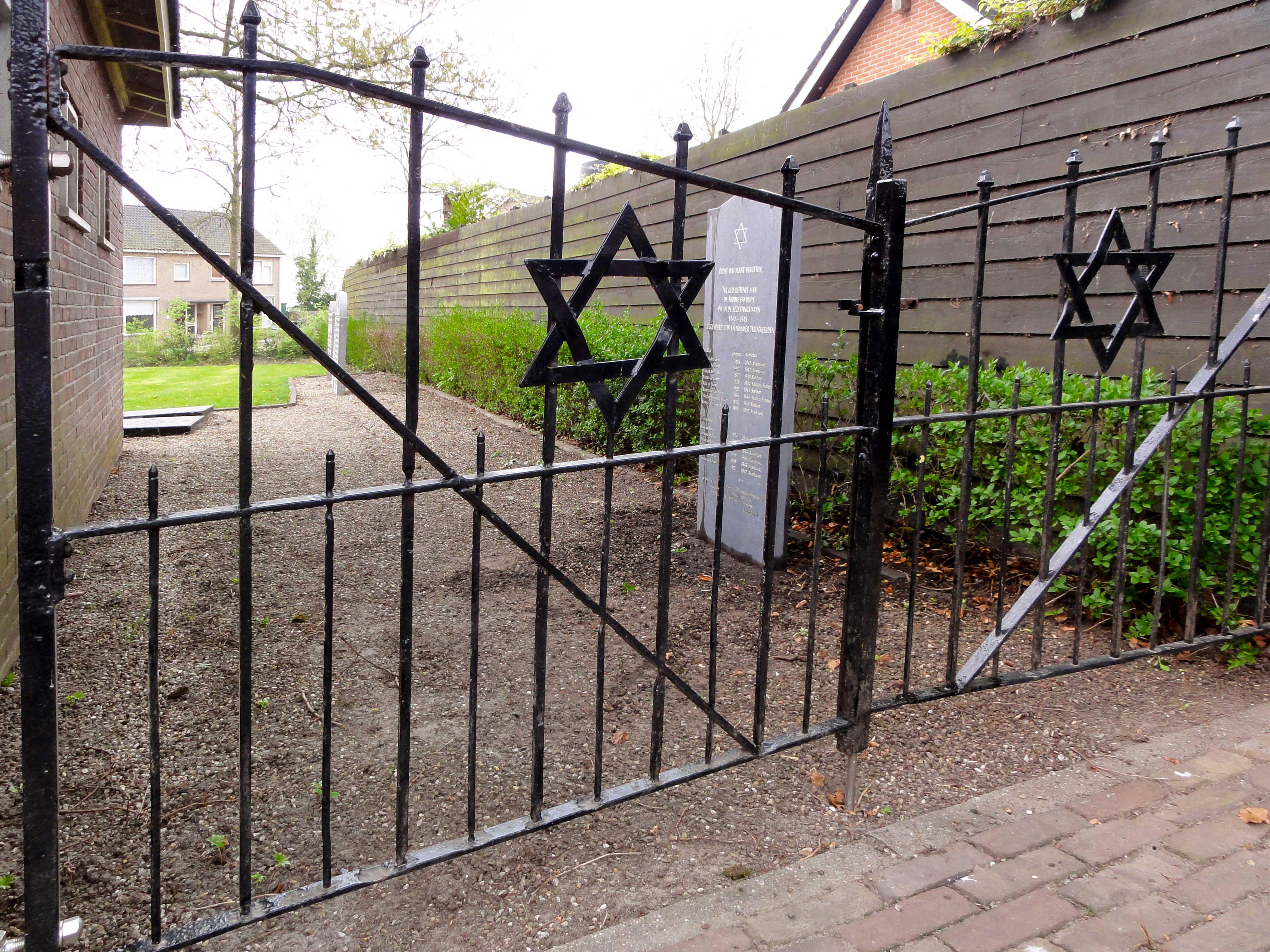 Joodse begraafplaats van Blokzijl