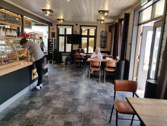 Toget Cafe