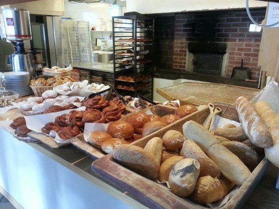 Lustrabui Bakery
