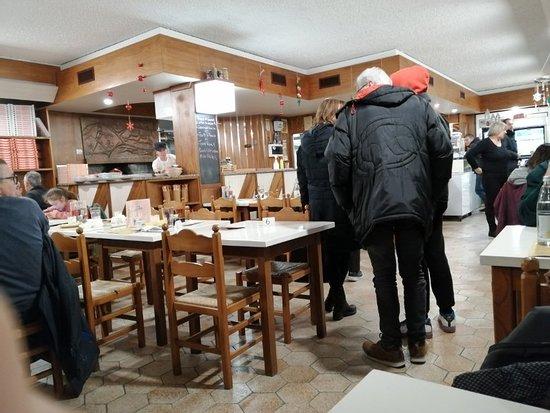 Pizzeria La Taverna