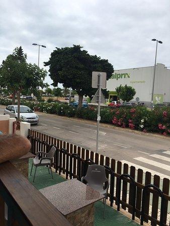 The Causeway Irish Tavern