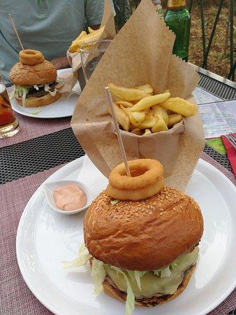 Pizza & burger bar d-mol 7