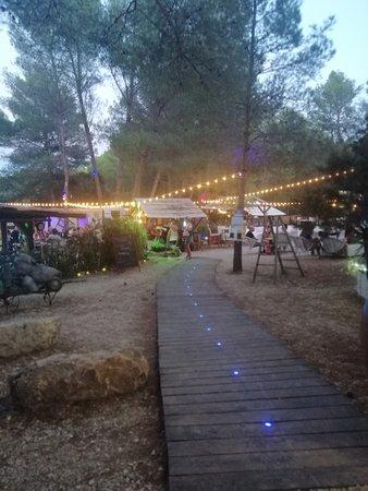 La Guinguette Mas De Pujol