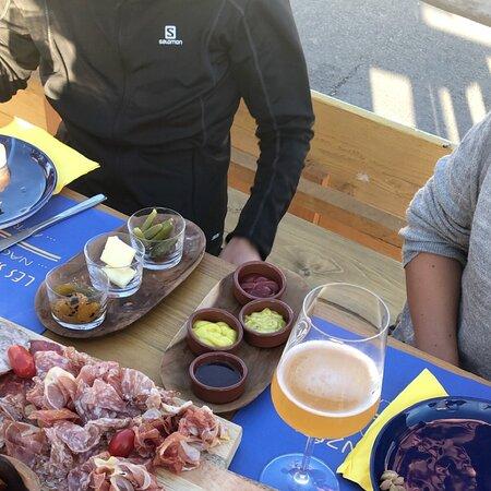 Les Sardines Bronzees