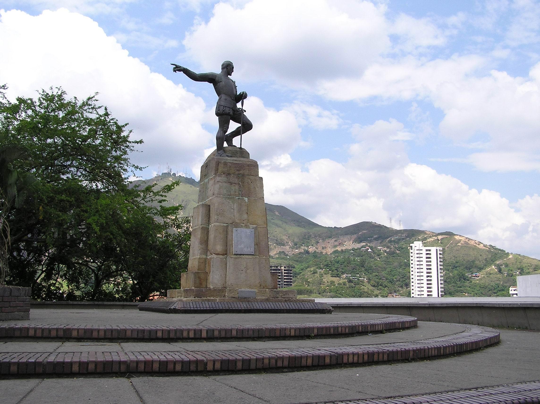 Estatua y Mirador de Sebastián de Belalcázar