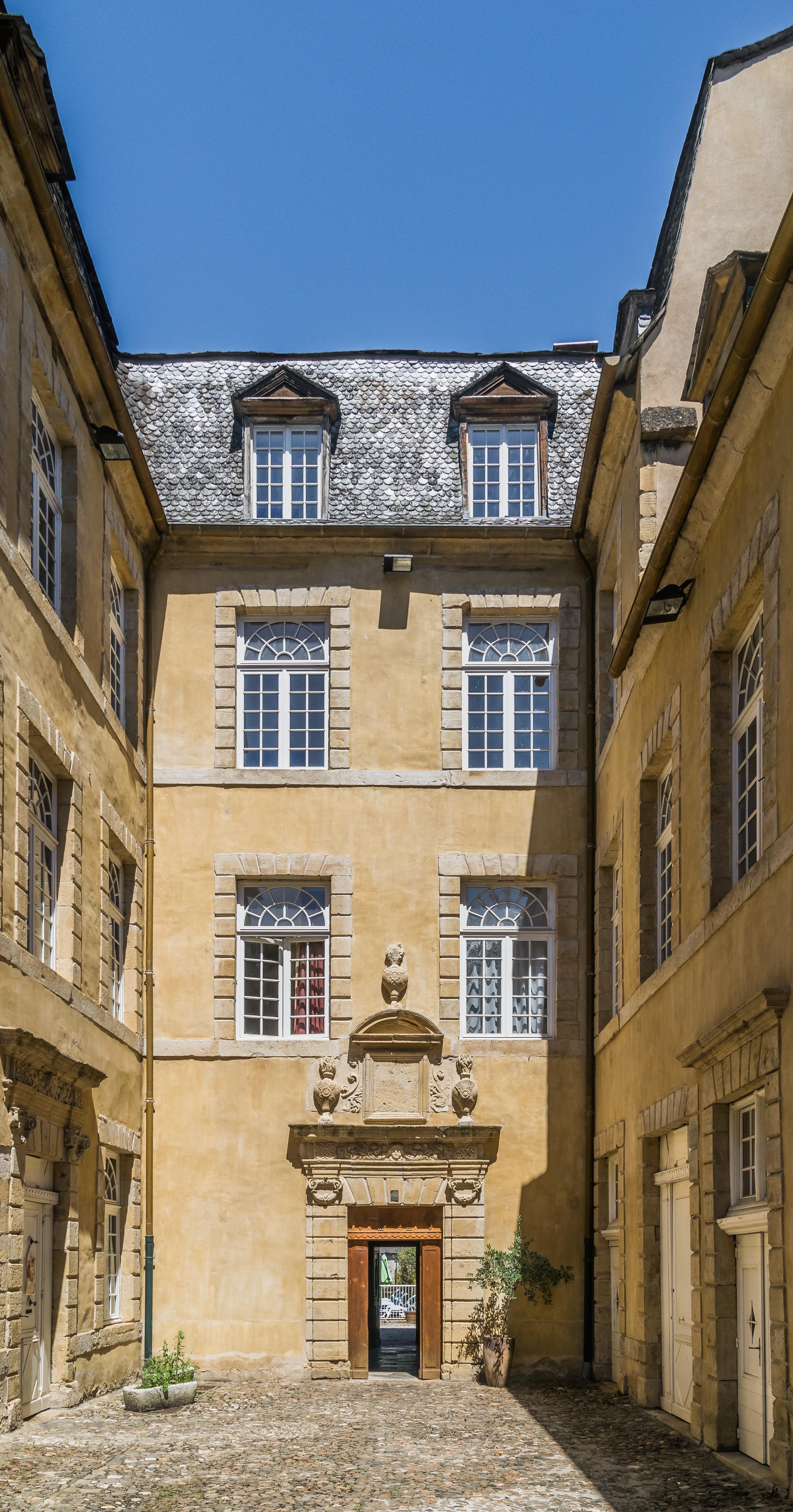 Le Chateau Ricard
