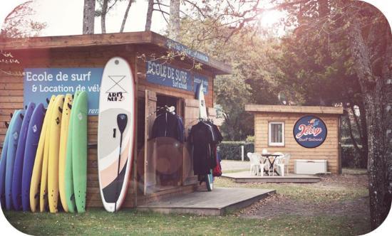 Jerry Surf School
