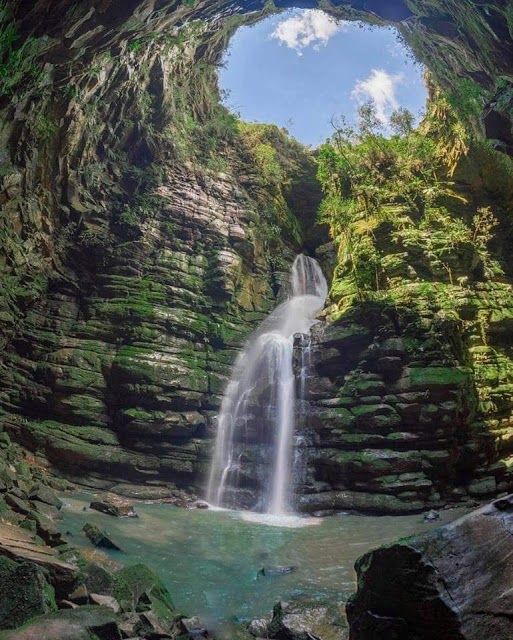 Entrada para o Buraco do Padre