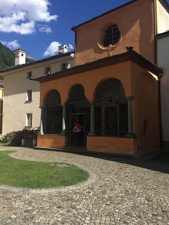 Ossario E Chiesa Di Sant Anna