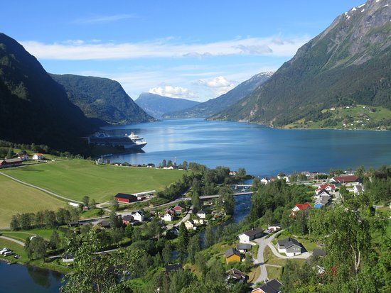Skjolden Viewpoint