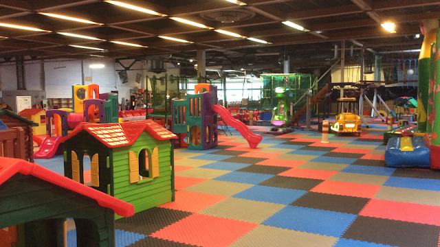 Junior Chablais Sarl Space