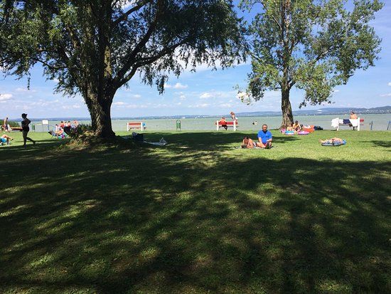 Balatonberény községi strand