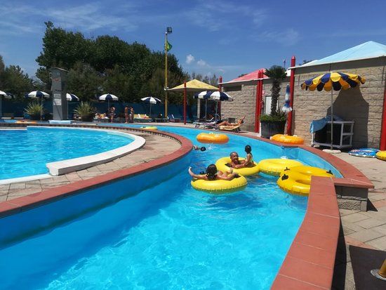 Bagni Europa & Acquaparco Idrofollie