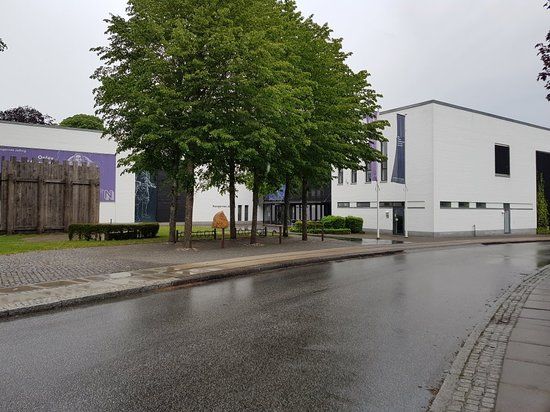 Udstillingscenteret Kongernes Jelling