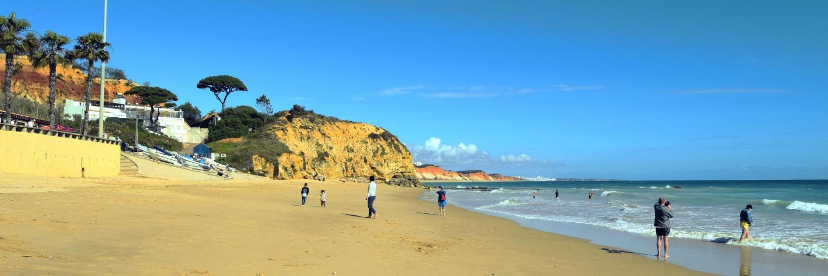 Olhos de Agua Strand