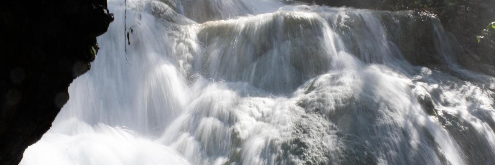 Cascada Cola de Caballo